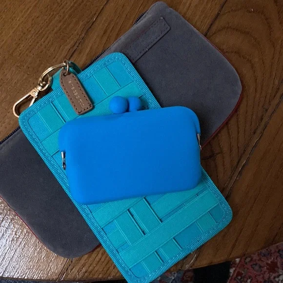 Three Wallets - Picture 8 of 9